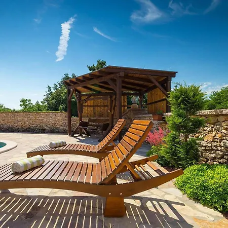 Milica Holiday home Pula